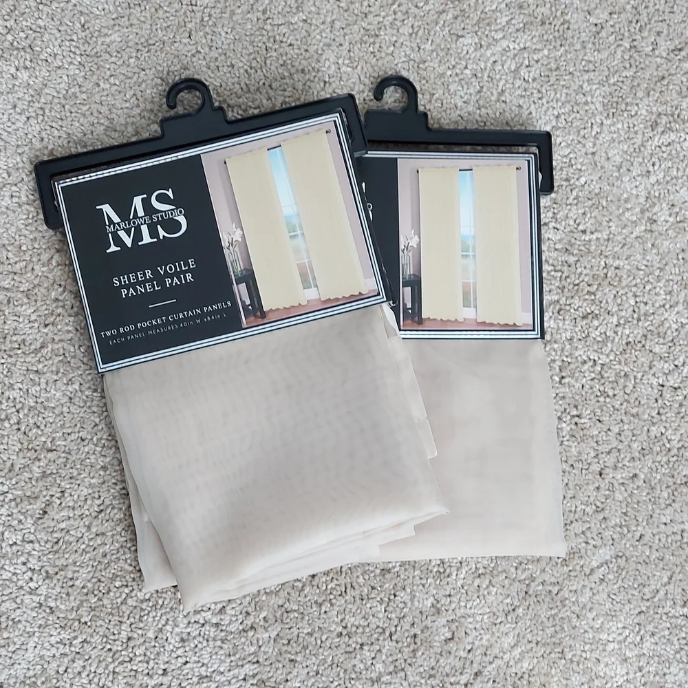 Sheer Voile 2 Curtain Panes in Cream 40